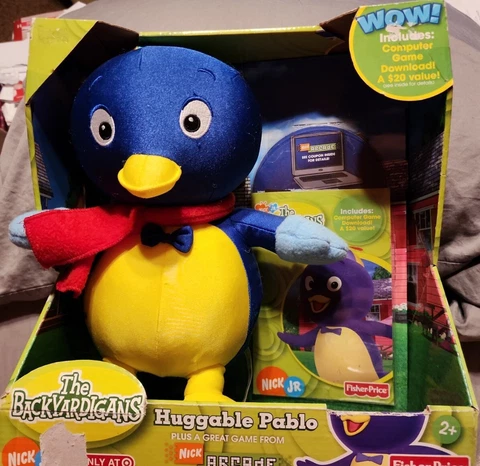 Fisher Price the backyardigans Nick Jr Huggable Pablo plus a great game 2+ NEW Cover