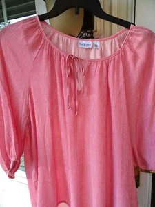KIM ROGERS LADIES SIZE PXL PINK PEASANT TOP/BLOUSE-3/4 SLEEVES-HI/LO HEMLINE-NWT - Picture 1 of 6
