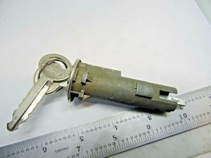 F0AZ-5443507A FORD TRUNK LOCK KEY fits 1992 CROWN VICTORIA NEW OEM - Picture 1 of 5
