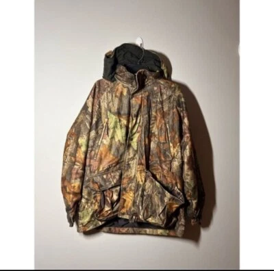 Cabelas for women hooded camo insulated coat size large C30-8 - Image 1 of 3