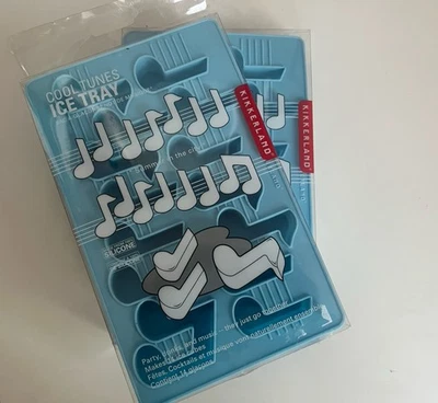 Bandeja de cubitos de hielo de silicona para notas musicales, molde de caramelo o resina jazz bajo músico Foto 1 de 2