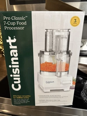 Cuisinart Pro Classic 7-Cup Food Processor- DLC-10Syp1 White - Tested - Image 1 of 4