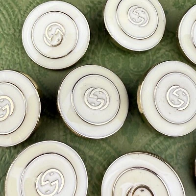 SET OF 10 GUCCI BUTTONS GG LOGO WHITE GOLD METAL ROUND 25MM - Image 1 of 4