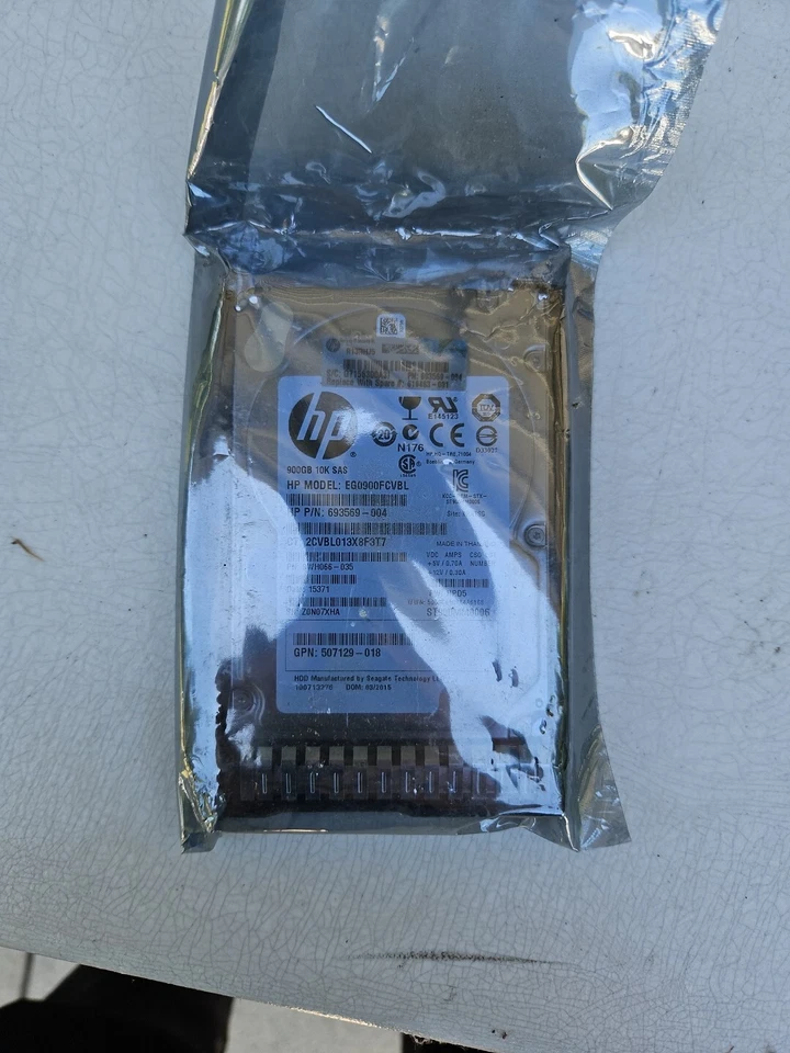 HP 900GB,Internal,10000 RPM,2.5 inch (619291-B21) Hard Drive - Image 1 of 1