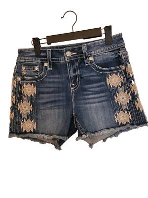 Pantalones Cortos para Mujer Miss Me 27 Tiro Medio Fácil Pantalones Cortos Floral Embellecido Denim Foto 1 de 4