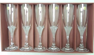 Cristal d'Arques kannelierter Champagner Kristall 6 Gläser Granville mattierter Blütenblattstiel - Bild 1 von 13