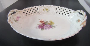 Carlsbad Reticulated oval floral bowl with handles Austria 8 1/4" long6" wide - Picture 1 of 11