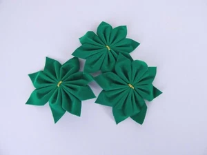 3 fiocchi natalizi vintage in velluto verde cravatta a torsione - Foto 1 di 5