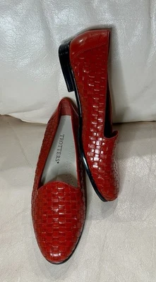 Женские красные тканые кожаные туфли на плоской подошве Trotters Liz Candy Apple 7 M классические опрятные 34 - Изображение 1 из 4
