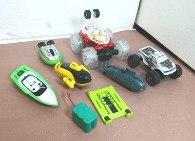  Lote de 6 Mini Barco de Controle Remoto, Submarino, Caminhão, Stunt Twister Led Car Peças Vintage - Imagem 1 de 4