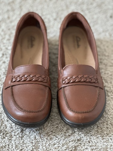 Mocassino Clarks donna taglia 8 M Cora Viola slip on punta tonda pelle marrone slip on