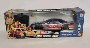 1997 Toy Biz NASCAR 1:24 Scale Radio Control Racer Dale Jarrett #88 Racing Car - Picture 1 of 3