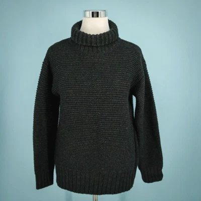 Suéter Lululemon Talla Pequeña S Negro Karma Kurmasana Cuello Alto Lana Merino Foto 1 de 4