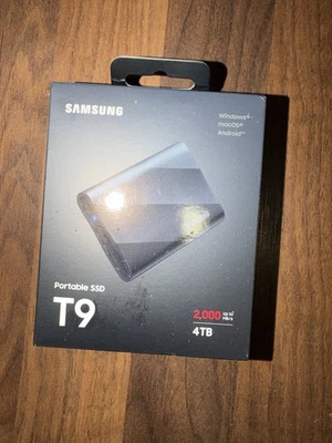 Samsung T9 4TB 2,000 MB/s Portable SSD USB 3.2 Gen. 2 - Black (MU-PG4T0B/AM) - Image 1 of 2