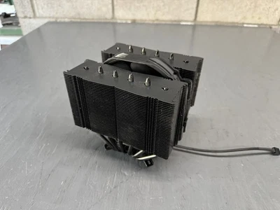 Noctua NH-D15 CPU cooler - Image 1 of 4