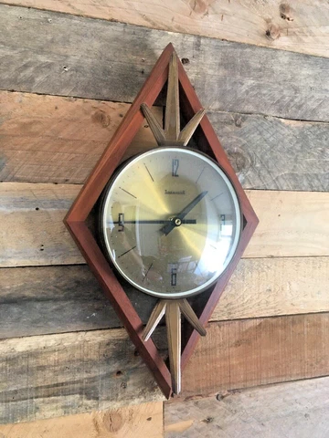 MID CENTURY MODERN 60'S TIMEMASTER TEAK BRASS DIAMOND SHAPED WALL CLOCK VINTAGE Cover