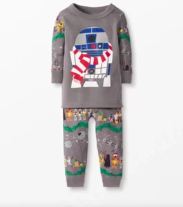 Nuevo con etiquetas Hanna Andersson Star Wars Carolers C3PO Navidad Largo John Pijama 18-24 meses - Imagen 1 de 1