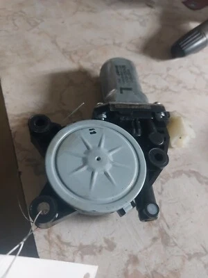 Driver Left Power Window Motor Front Fits 06-11 SEDONA 264463 - Image 1 of 2