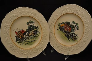 Crown Ducal Gainsborough Set of 2 Dinner Hunt Carriage Horses by Tatler 10 1/2" - Picture 1 of 1