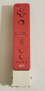 Telecomando OEM ufficiale Nintendo Wii WiiU rosa RVL-003 con adattatore di movimento - Foto 1 di 7