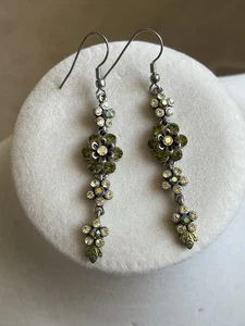 Vintage Earrings Olive Green Long Dainty Crystals Flower Rhinestone Dangles - Picture 1 of 7