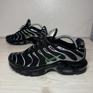 Size 9- Mens Nike Air Max Plus Tn Black Silver Green Strike Shoes DR0139-001 - Picture 1 of 8
