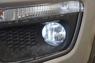 Corner/Park Light Fog-driving Bumper Mounted Fits 12-23 FIAT 500 3022472 - Image 1 of 4