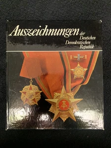 AUSZEICHNUNGEN der Deutschen Demokratischen Republik by Frank Bartel - 1979 -  - Picture 1 of 3