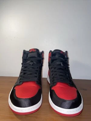 Talla 12 - Nike Air Jordan 1 Retro Alto OG SE Satin Banned Bred 2016 Numerado Foto 1 de 4