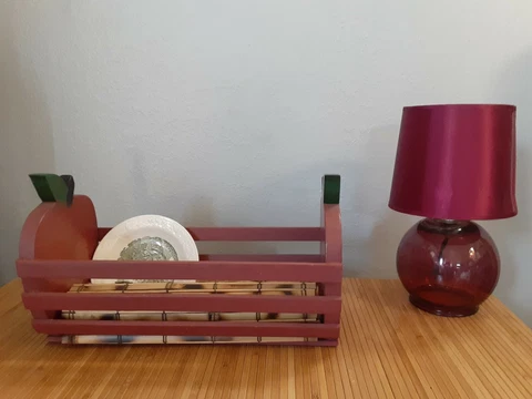 Vintage Apple Basket storage decor use Wooden plank Rustic cottage retro chic Cover