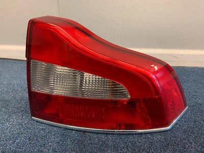 07-13 Luz trasera derecha Volvo S80 con cromo 31213380 Foto 1 de 4