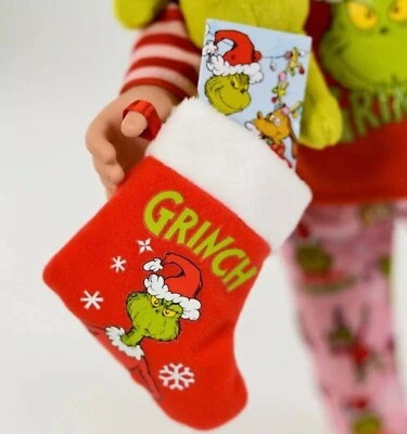 MI VIDA NUESTRA GENERACIÓN CHICA AMERICANA GRINCH NAVIDAD MEDIAS RELLENAS Foto 1 de 4