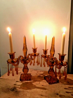 Un par muy raro de candelabros de ámbar de oro victoriano - estos desmontan - en muy buen estado Foto 1 de 4
