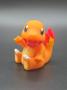Vintage Pokemon Bandai Figur Charmander Fingerpuppe 2004 Spielzeug Nintendo winkt - Bild 1 von 5