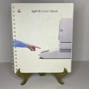Apple IIe Owner’s Manual 1985 Vintage Spiral Bound Apple Computer Inc., Guide - Picture 1 of 13