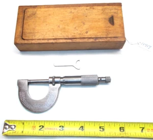 Micrometer, 0 - 1" Machinists Micrometer, Made in Germany with Nice Wooden Case - Picture 1 of 6