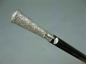 Bastone da passeggio in legno antico manico testa di pilastro ottone argento vintage regalo - Foto 1 di 4