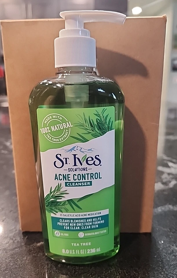 St Ives Solutions 8 Oz Tea Tree Acne Control 2% Salicylic Acid Cleanser - Image 1 of 4
