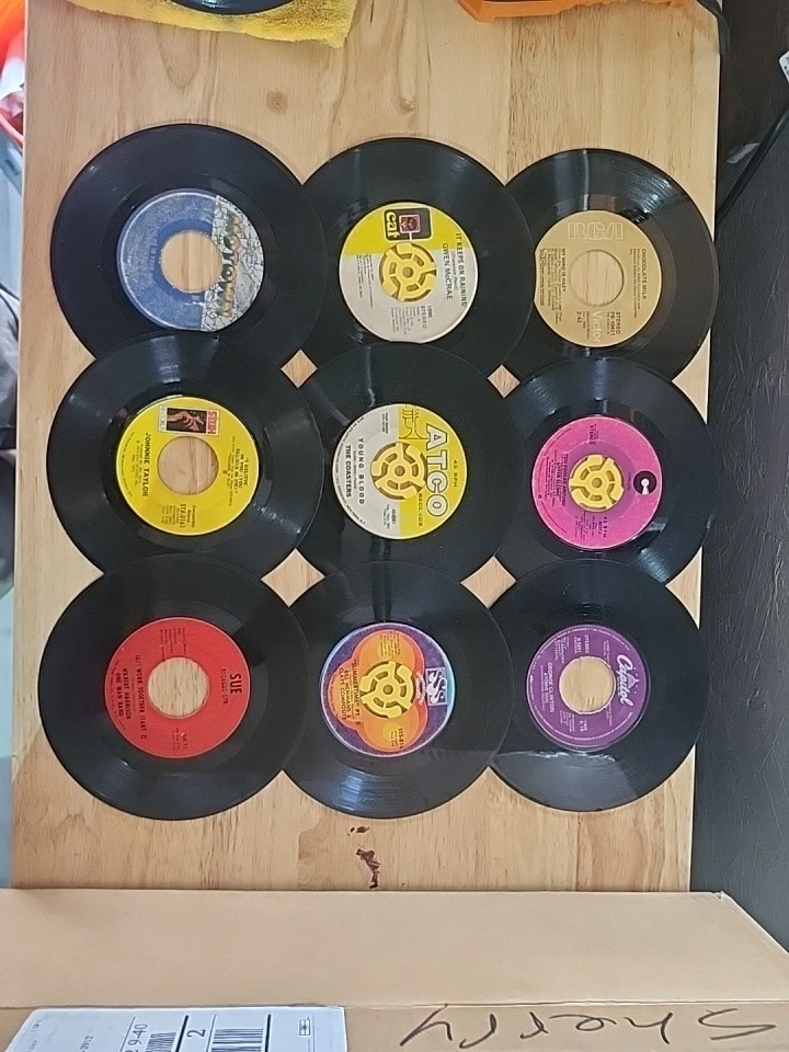 Vtg LOT of 110-  1950's-70s 45 RPM  7" Records  - Image 1 of 4