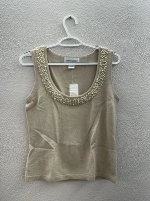 Camiseta sin mangas Bloomingdales para mujer talla mediana champán cachemir adornada con etiquetas Foto 1 de 4
