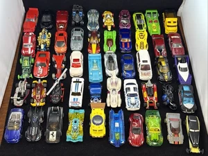 Lot of 50 Hot Wheels Diecast Cars – Vintage/Modern – Muscle, Fantasy, Exotics #9 - Picture 1 of 7