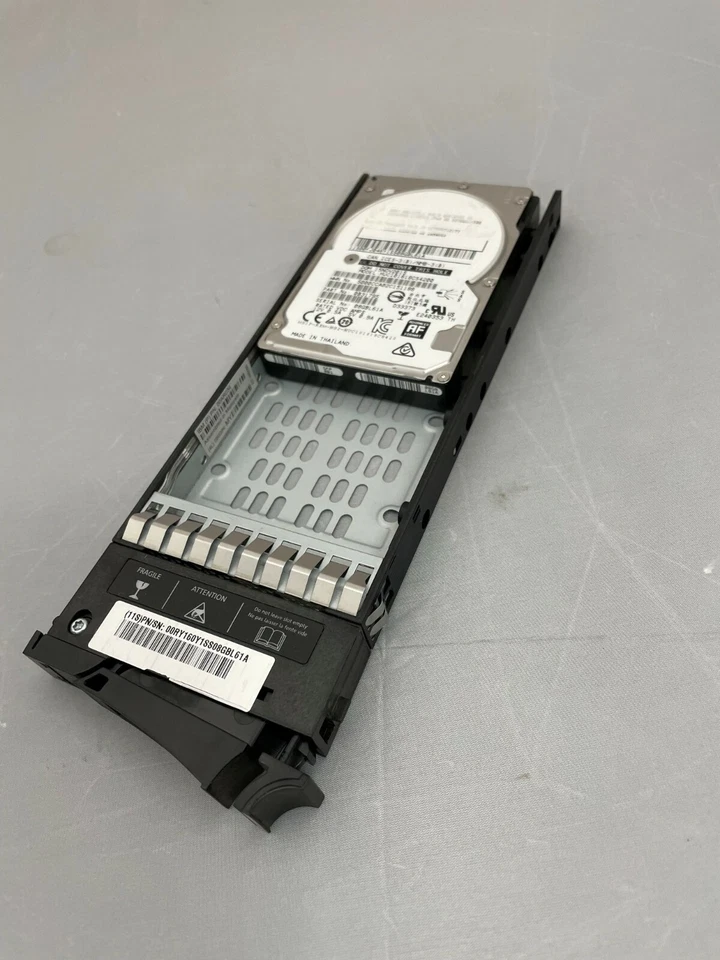 IBM 00RX915 IBM 1.8TB 6Gb 2.5" SAS HDD for V7000 3544 01NN119 - Image 1 of 1