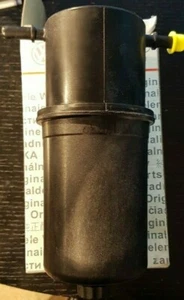 NEW GENUINE VW FUEL FILTER 2HO127401 - Picture 1 of 3