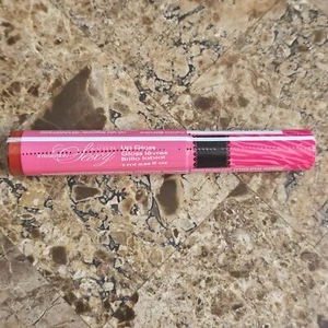 AVON Irresistibly Sexy Lip Gloss SUPER SEXY RED I301 (Bin L) - Picture 1 of 2