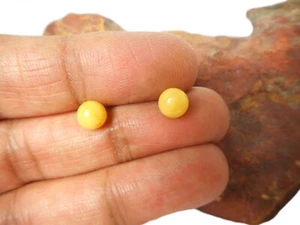 Round Yellow Butterscotch AMBER Sterling Silver 925 Stud Earrings - 6 mm - Picture 1 of 4