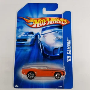 Hot Wheels '69 Camaro Orange 2007 Kar Keepers Exclusive New on Card - Picture 1 of 8
