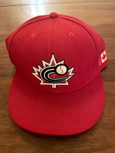 Cappello classico Team Canada World Baseball - di New Era - Adattato taglia 7 1/2 - Foto 1 di 4