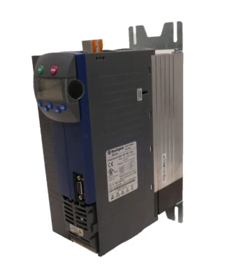 Bonfiglioli Vectron | Frequenzumrichter ACT 401-22A | SW.:4.1.1 | DSACT509003001 - Bild 1 von 4