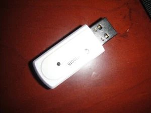 BLUETOOTH Adapter White USB Stick No Software or Drivers Works 30 Day Returns - Picture 1 of 1
