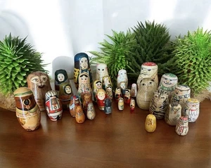 Konvolut verschachtelte Puppen handbemalt Vintage modern Disney Basteln Display - Bild 1 von 4